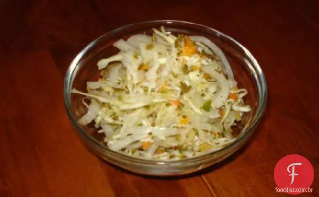 Curtido (Salada De Repolho Em Conserva Salvadorenha)