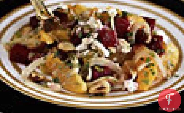 Salada De Beterraba Dourada E Carmesim Com Laranjas, Erva-Doce E Queijo Feta