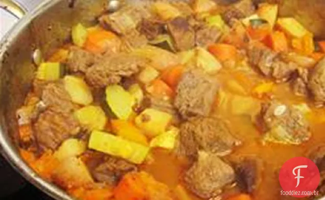 Ensopado De Carne Com Mel