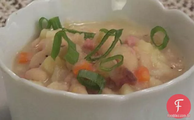 Sopa de feijão de 30 minutos para 2