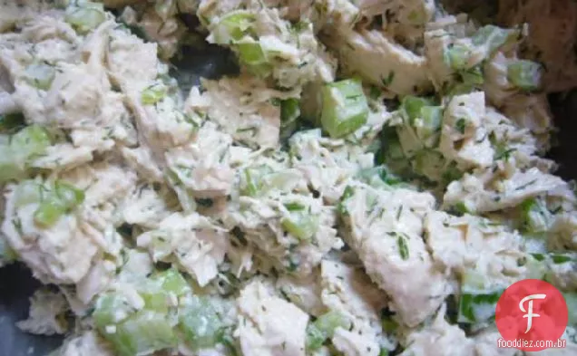 Salada De Frango Com Endro