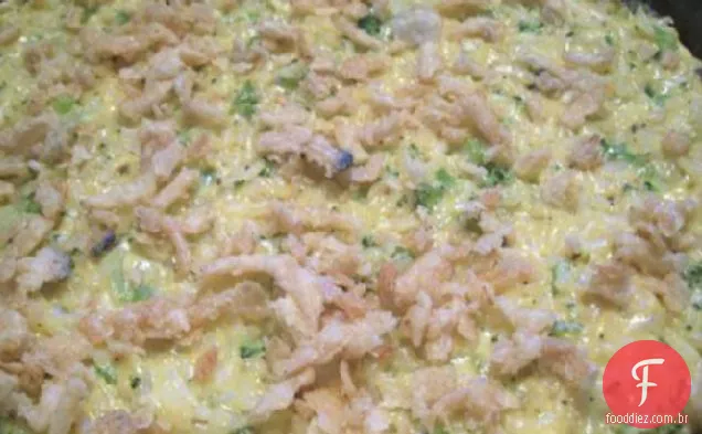 Caçarola de arroz com brócolis e queijo