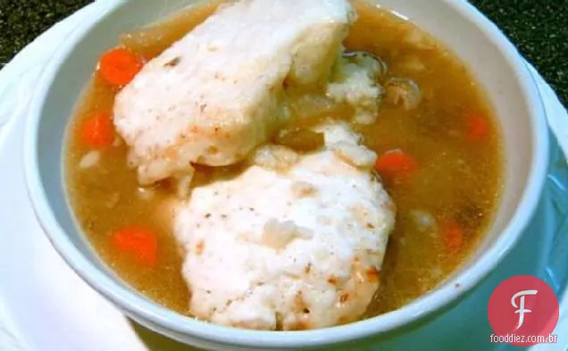 Fogão lento frango e bolinhos
