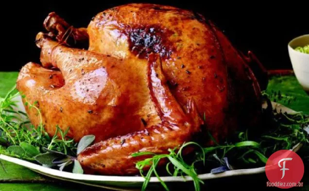Tom Colicchio's Herb-butter Turkey from ' O Livro de receitas Epicurious
