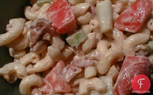 Salada De Macarrão Com Bacon E Tomate
