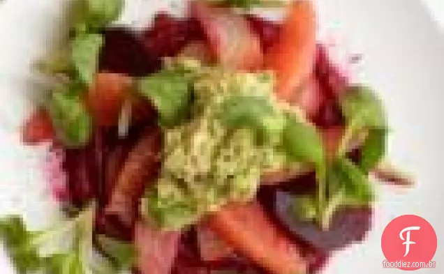 Beterraba E Abacate Esmagado Com Toranja