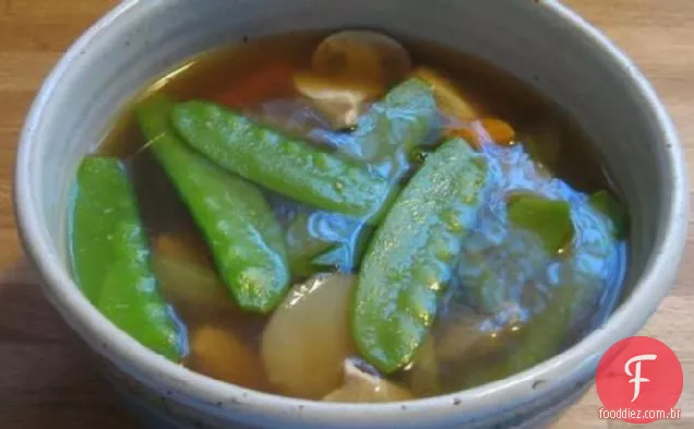 Sopa Vegetal Oriental
