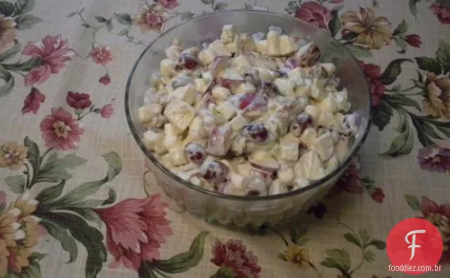 Salada De Frango Com Maçã