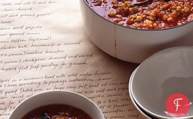 Grão de bico, tomate e sopa de espelta