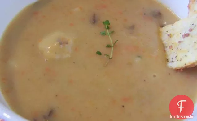 Sanduíches De Salada De Frango Grelhados