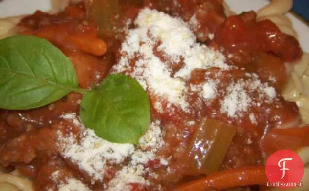 Salsicha De Tomate Italiana Ragu Com Penne
