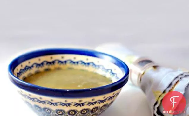 Sopa Verde Com Gengibre