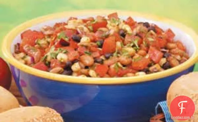 Salada de batata, presunto e queijo