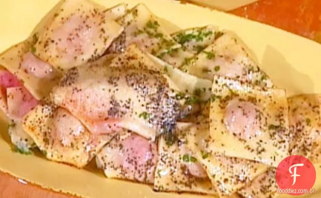 Ravioli de beterraba com papoulas: Casumziei
