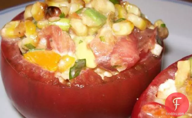 Tomates Recheados Com Salada De Milho Grelhada