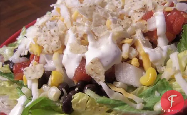 Salada Orzo De Estilo Mediterrâneo Com Milho