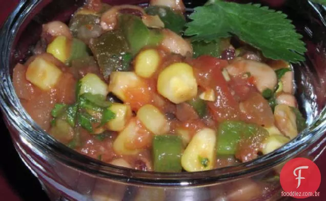 Salada de milho e ervilha de Olhos Pretos