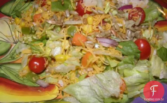 Salada de frango Santa Fe, da Salad Creations