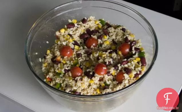 Salada de feijão e arroz