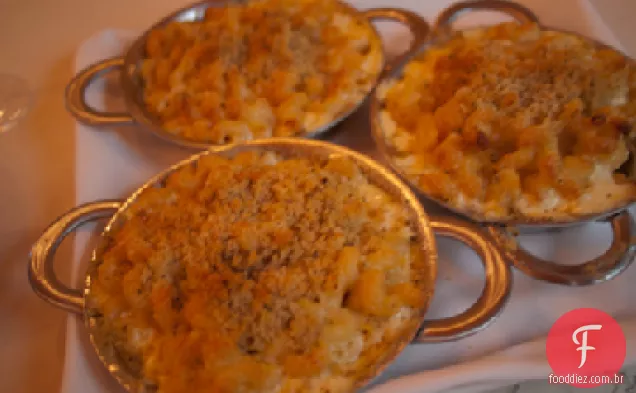Macarrão Com Legumes E Queijo