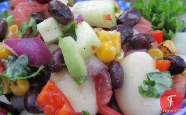 Salada Mediterrânea De Três Feijões