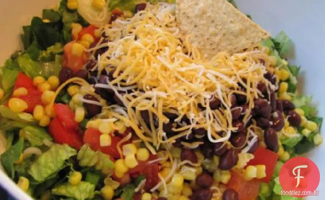 Salada Do Sudoeste Com Molho De Limão Abacate