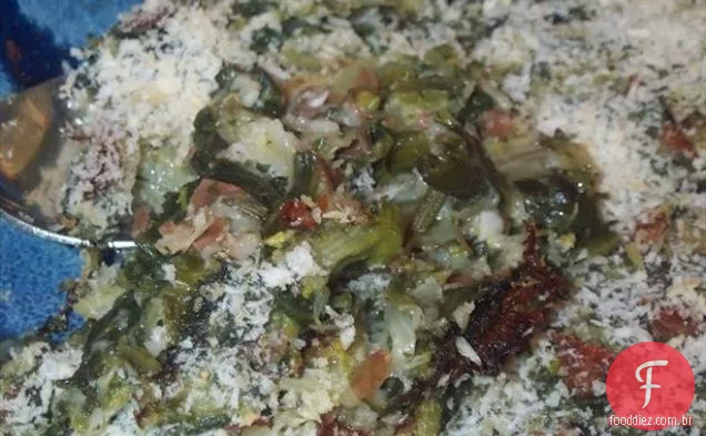 V8 Escarole e Sopa De Feijão Branco