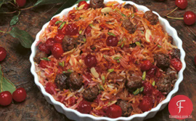 Arroz com cerejas azedas (Albalu polow) Receita