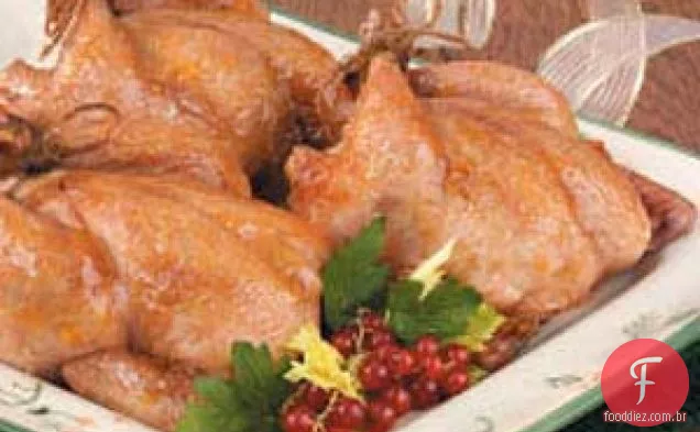 Galinhas De Jogo Da Cornualha Assadas