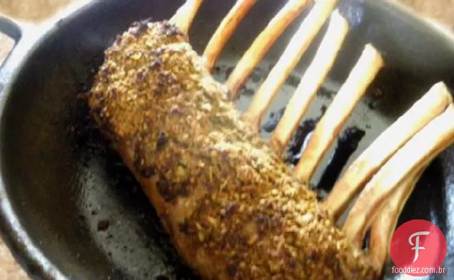 Rack De Cordeiro (com limão alecrim Baste)