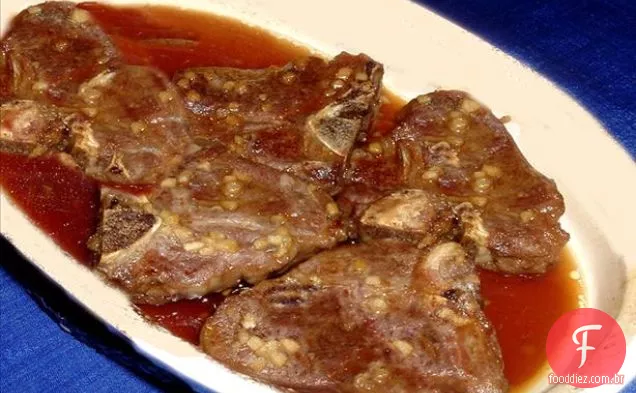 Sopa argelina de cordeiro e lentilha