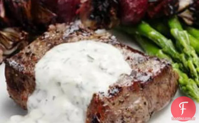 Bife Grelhado Com Beterraba E Radicchio