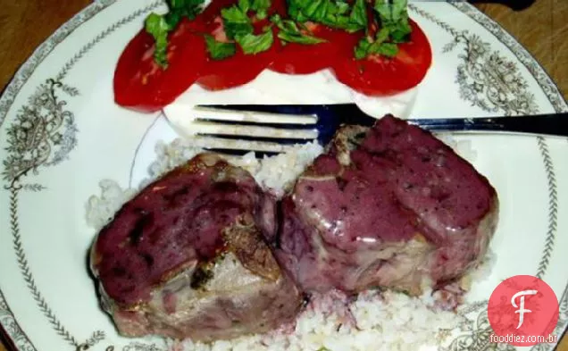 Costeletas de cordeiro com alecrim e molho de Vinho do Porto
