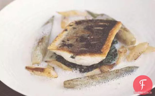 Robalo Com Acelga Suíça E Beurre Blanc