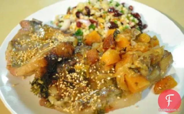Crock Pot costeletas de cordeiro marroquinas e ameixas secas