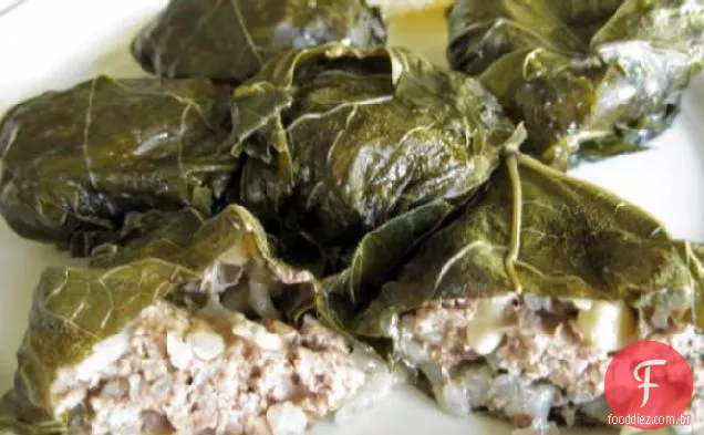 Dolmas (Folhas De Uva Recheadas)