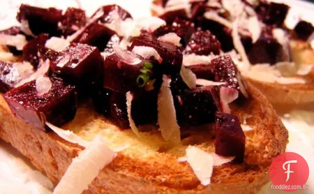 Jantar Hoje À Noite: Beterraba Assada Bruschetta