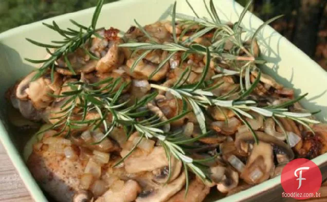 Old Fashioned Braised Bum Costeletas