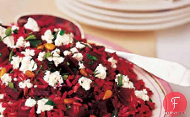 Salada De Beterraba E Arroz Integral Com Queijo De Cabra