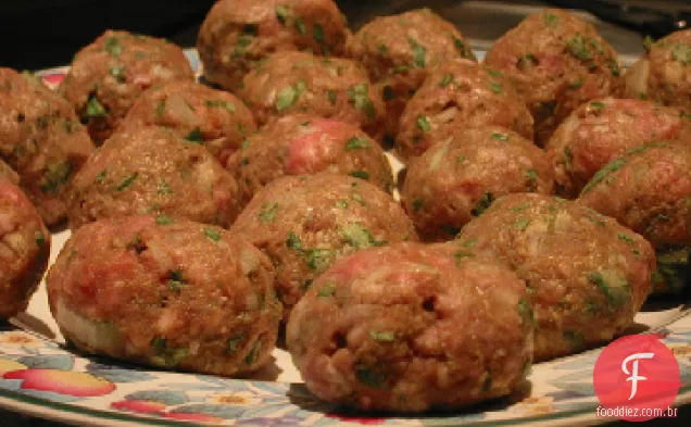 Almôndegas De Cordeiro Aromáticas