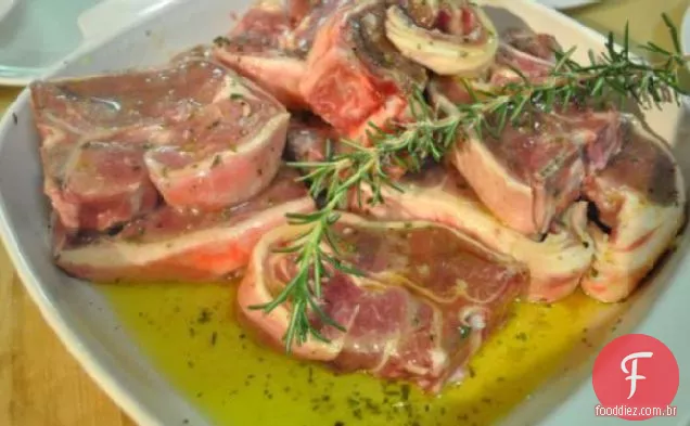 Marinada para costeletas de Ombro De Cordeiro