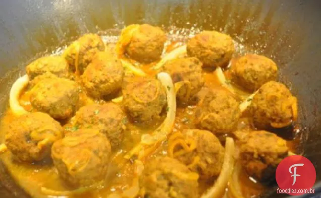 Meatball Tagine com ervas e limão