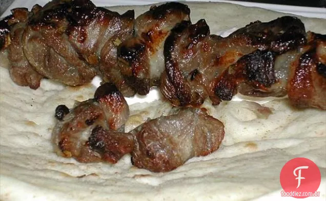 Churrasco Kiwi Cordeiro Kabobs