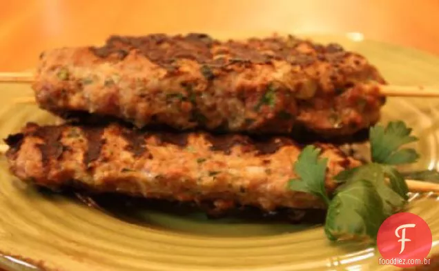 Libanês Cordeiro Kefta (Cordeiro Kabobs)