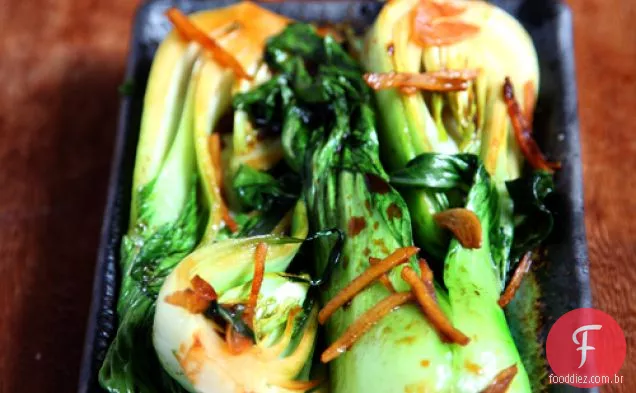 Gengibre E Alho Cozido Bok Choy