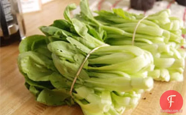 Jantar hoje à noite: Bok Choy com gengibre e alho
