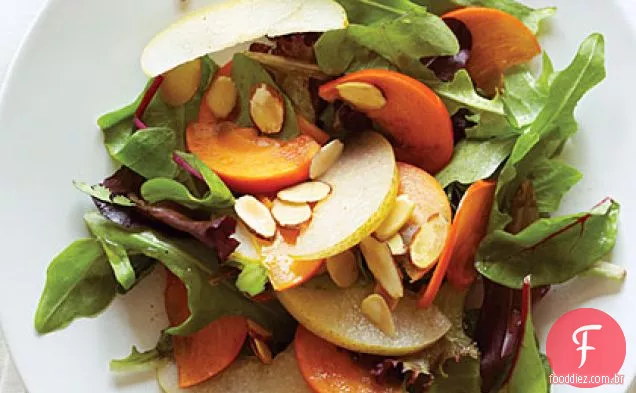 Salada asiática de Pêra, Caqui e amêndoa