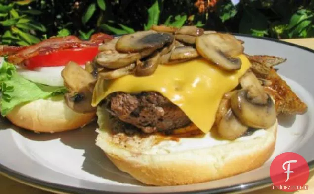 Bergy's Wowser ' (como em Wow) Burger Bltmc