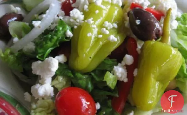 Salada grega rápida e fácil