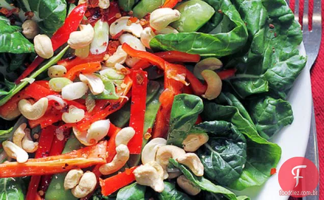 Bebê Pak Choi, Louva-A-Deus E Pimenta Vermelha